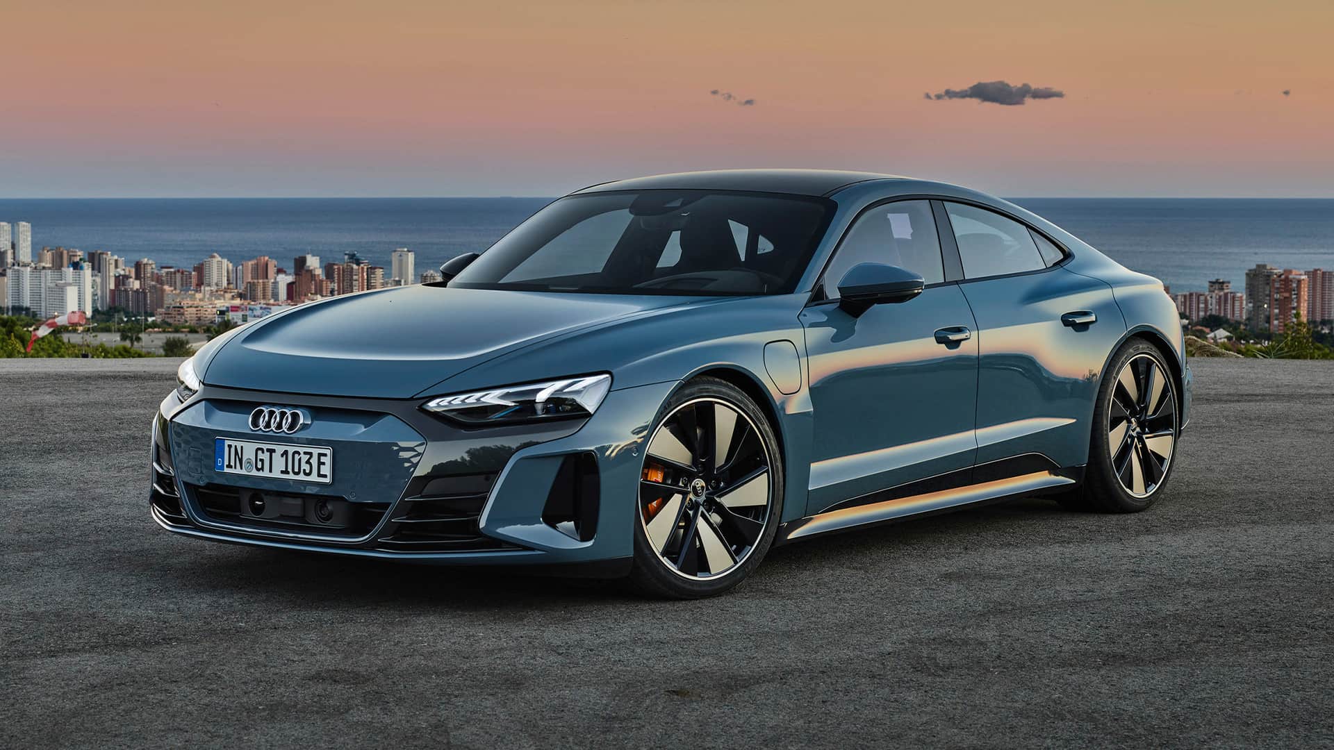2022 Audi e-tron GT quattro